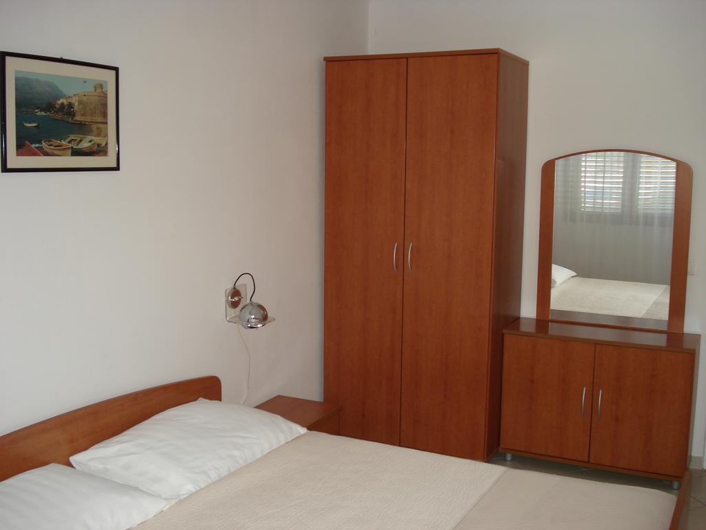 Apartments Luka Korčula Buitenkant foto